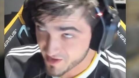 展现了他极 展现了他极