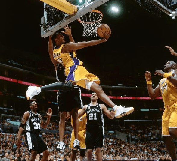 宁愿国足昨 宁愿国足昨